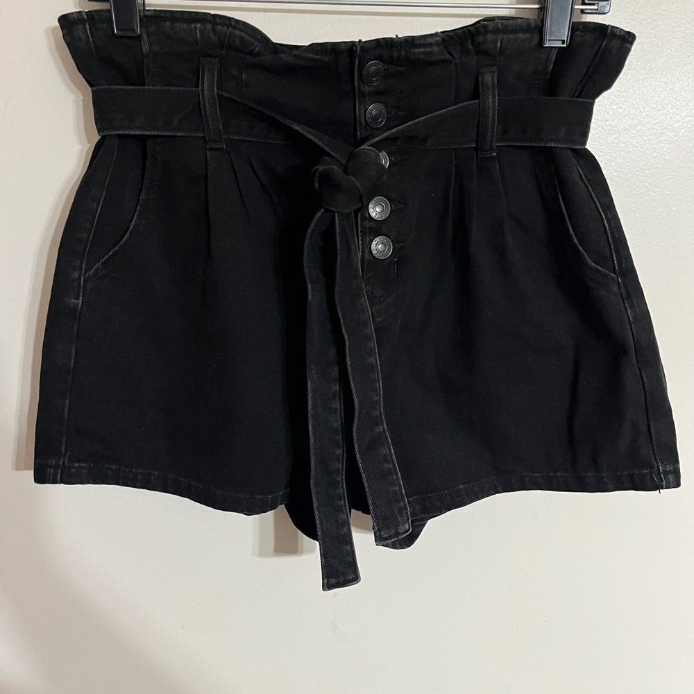 American Eagle Black High Waisted Paperbag Denim Shorts‎ Button Fly Tie Belt 4